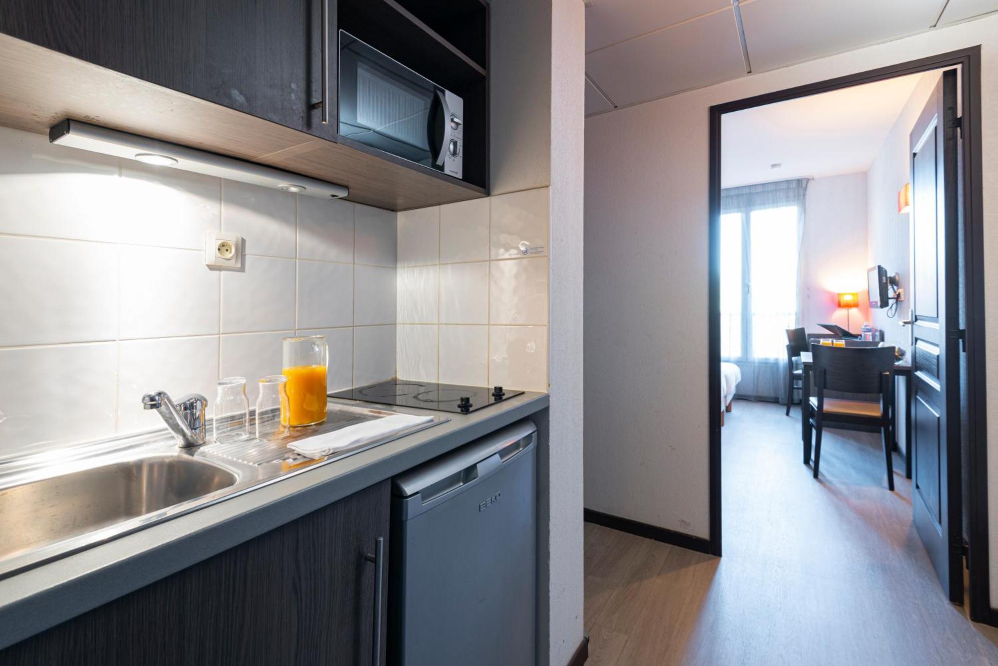 Zenitude Hôtel-résidences Centre 3* Nîmes
