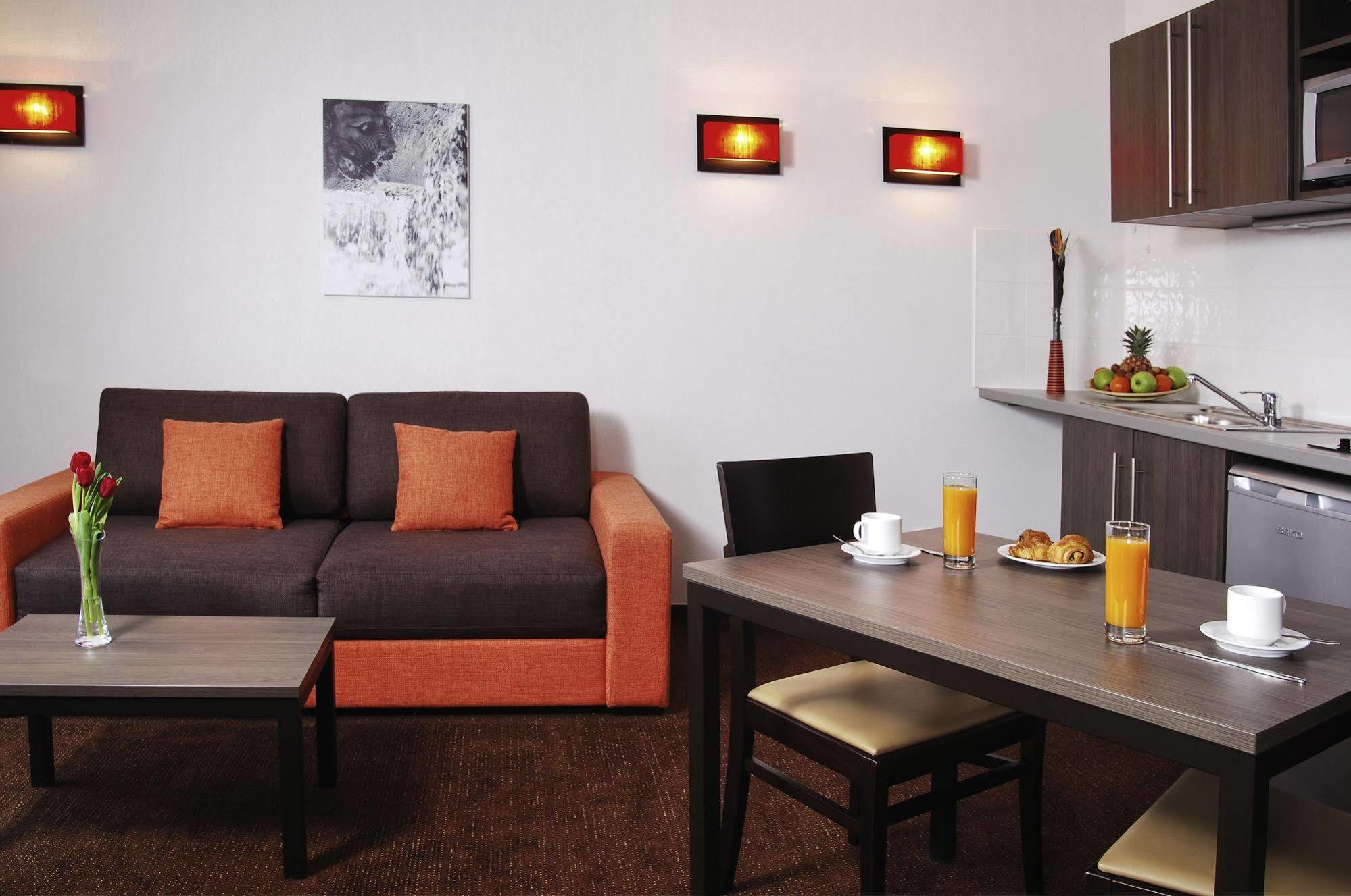 Zenitude Hôtel-résidences Centre Hotel